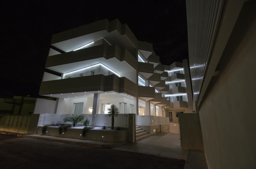 Quihotel Porto Cesareo Bagian luar foto